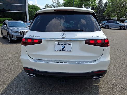 Used 2024 Mercedes-Benz GLS 450 4MATIC image 6