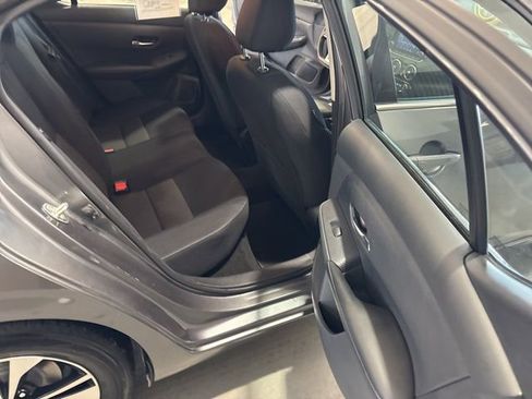 Used 2023 Nissan Sentra SV w/ All-Weather Package image 15