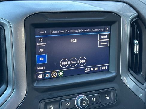 Used 2024 Chevrolet Silverado 1500 Custom w/ Turbomax Blackout Package image 17