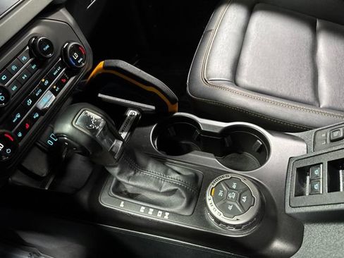 Used 2023 Ford Bronco Badlands AWD/4WD image 22