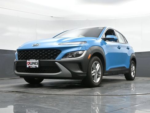 Used 2023 Hyundai Kona SE FWD image 43