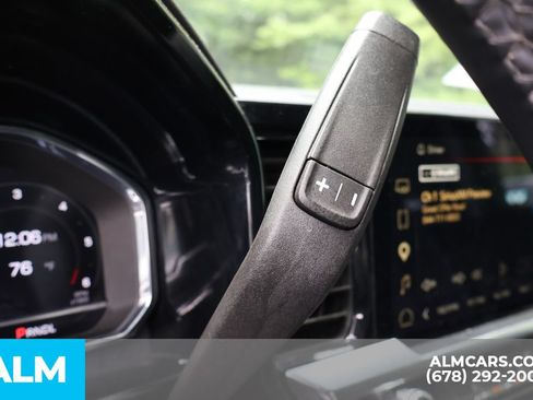 Used 2025 GMC Sierra 1500 SLT RWD image 31