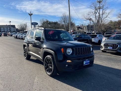 Used 2017 Jeep Renegade Altitude image 7