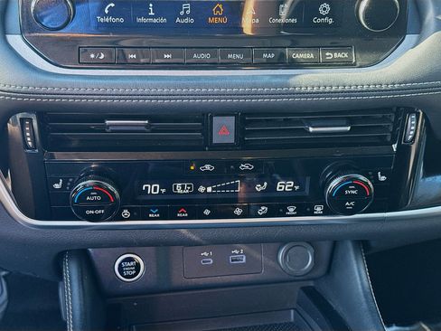 Used 2023 Nissan Rogue SL w/ SL Premium Package image 14