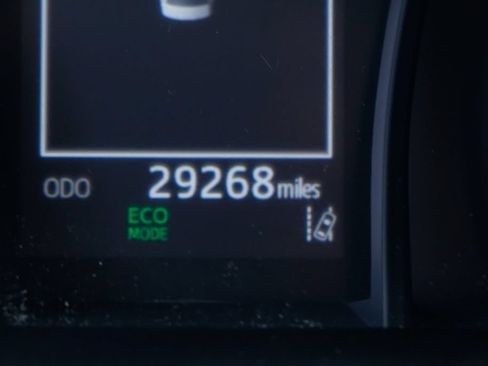 Used 2022 Toyota Camry SE FWD image 21
