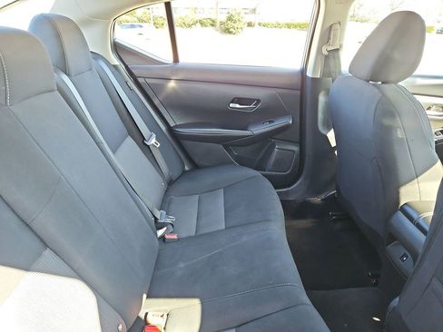 Used 2023 Nissan Sentra SV image 10