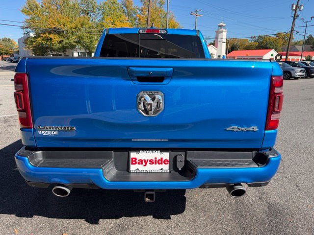 Used 2022 RAM 1500 Laramie w/ Sport Appearance Package AWD/4WD image 18