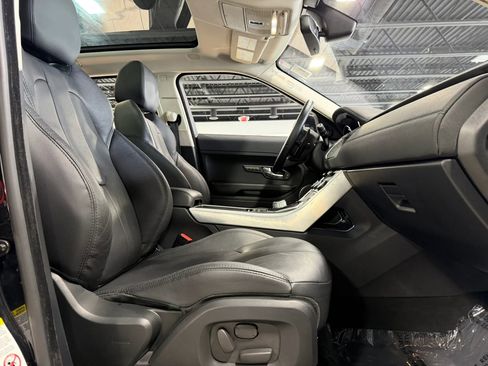 Used 2015 Land Rover Range Rover Evoque Pure Plus AWD/4WD image 8