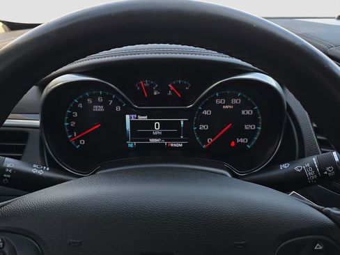 Used 2019 Chevrolet Impala LT image 10