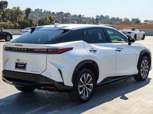 Certified 2024 Lexus RZ 300e Premium FWD image 5