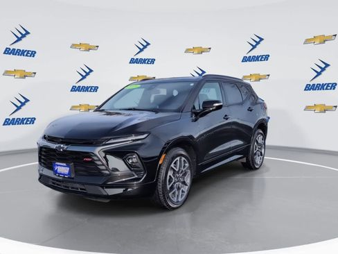 Used 2025 Chevrolet Blazer RS image 4