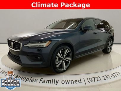 Used 2025 Volvo V60 B5 Cross Country Plus
