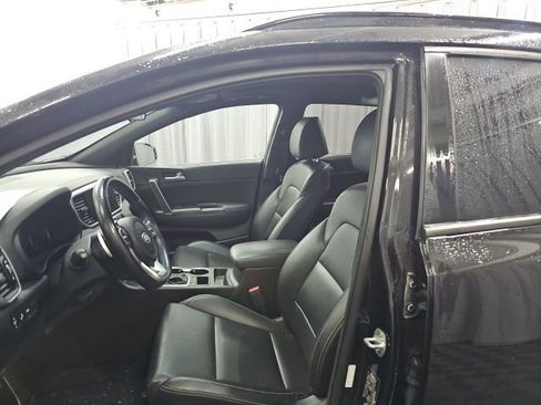 Certified 2022 Kia Sportage Nightfall Edition image 13