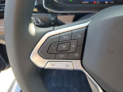 New 2026 Volkswagen Jetta SEL FWD image 18