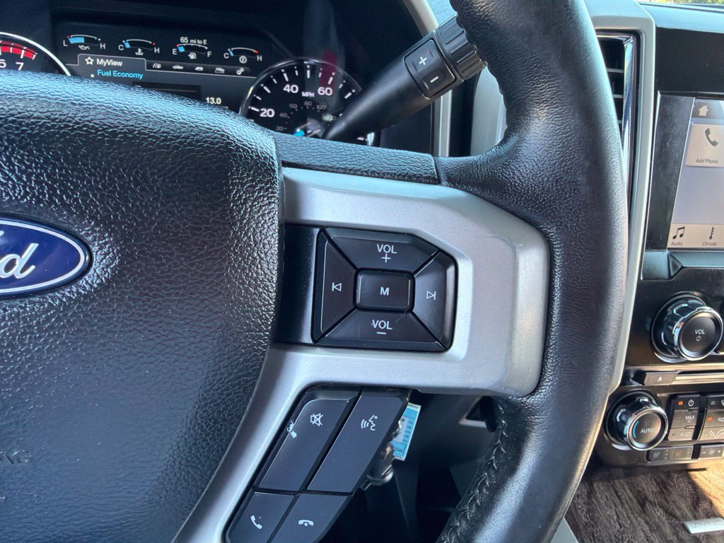 Used 2017 Ford F250 Lariat w/ Lariat Value Package AWD/4WD image 9