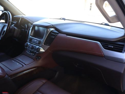 Used 2018 Chevrolet Tahoe Premier image 17
