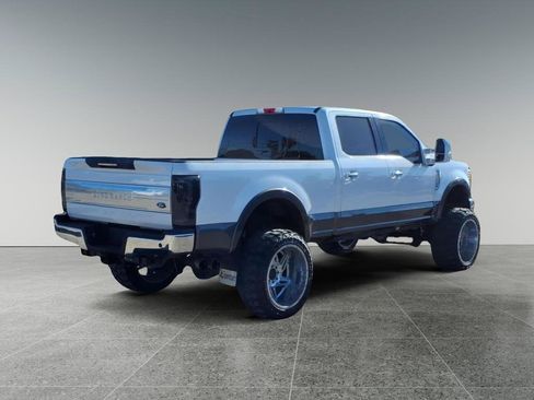 Used 2017 Ford F250 King Ranch AWD/4WD image 5