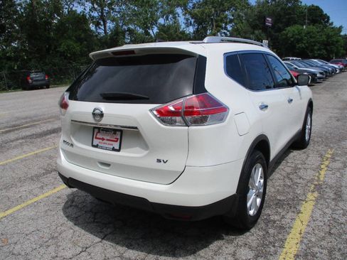 Used 2016 Nissan Rogue SV AWD/4WD image 3