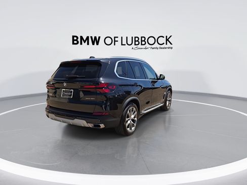 Used 2025 BMW X5 xDrive40i AWD/4WD image 8