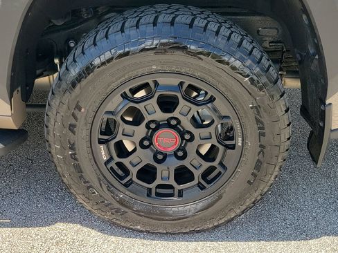 Used 2025 Toyota Sequoia TRD Pro AWD/4WD image 5