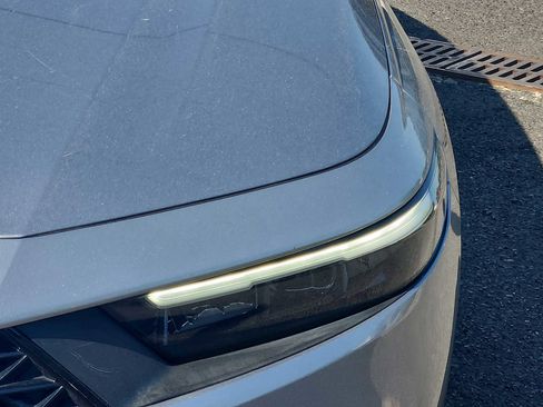 Certified 2023 Honda Accord LX image 9