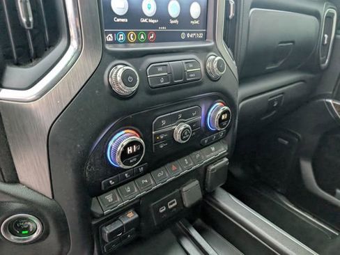 Used 2020 GMC Sierra 3500 Denali w/ Technology Package image 22