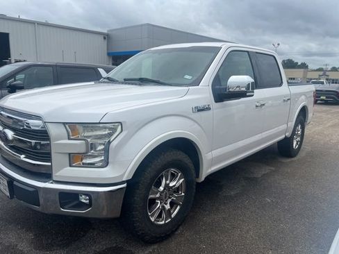 Used 2016 Ford F150 Lariat RWD image 1