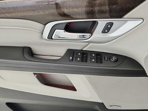 Used 2017 GMC Terrain Denali FWD image 19