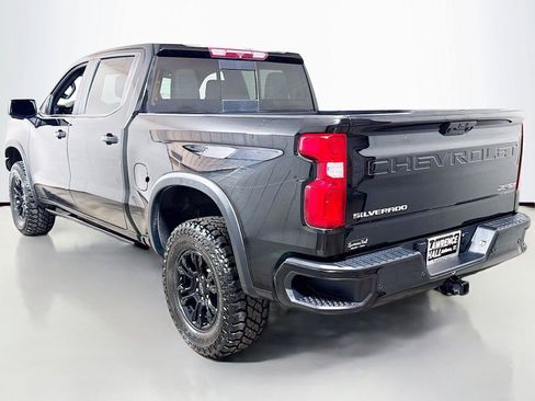 Used 2023 Chevrolet Silverado 1500 ZR2 AWD/4WD image 6