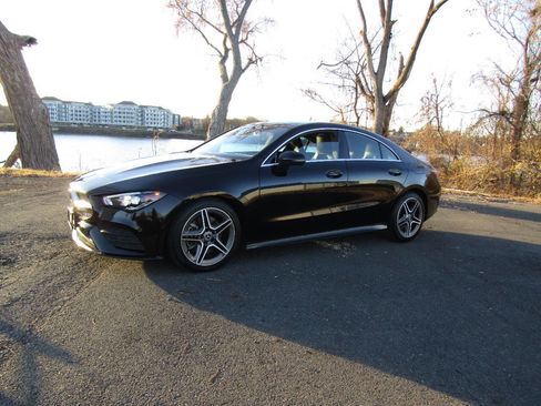 Used 2020 Mercedes-Benz CLA 250 4MATIC image 2