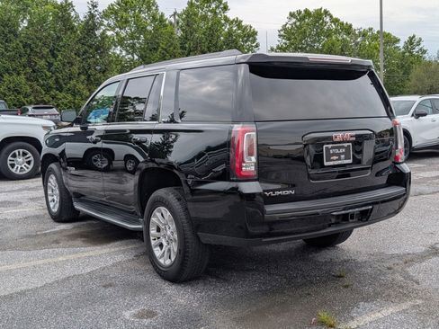 Used 2018 GMC Yukon SLT AWD/4WD image 3