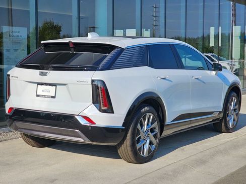 New 2026 Cadillac Optiq Luxury 1 AWD/4WD image 5