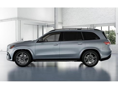 New 2026 Mercedes-Benz GLS 450 4MATIC image 34