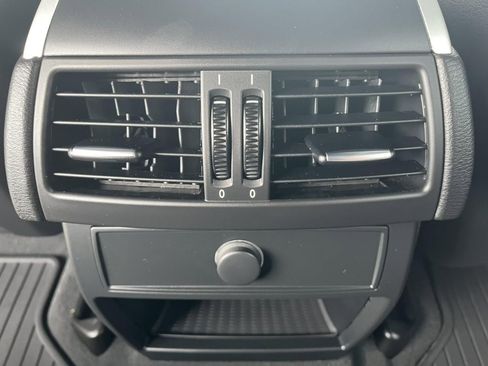 Used 2011 BMW X5 xDrive50i AWD/4WD image 34