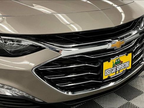 Used 2023 Chevrolet Malibu LT image 31