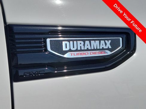 Used 2023 GMC Sierra 1500 Elevation w/ LPO, Elevation Black Package AWD/4WD image 34
