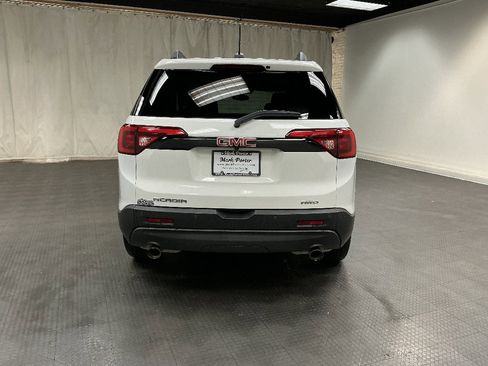 Used 2019 GMC Acadia SLT w/ Black Edition image 4