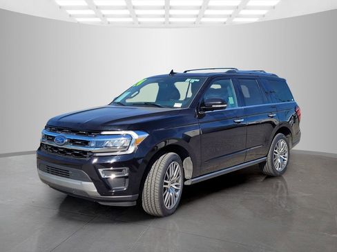 Used 2024 Ford Expedition Limited AWD/4WD image 8