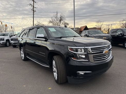 Used 2017 Chevrolet Suburban Premier w/ Max Trailering Package image 7