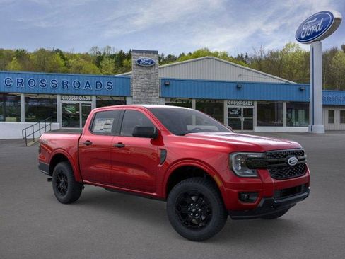 New 2025 Ford Ranger XLT w/ Black Appearance Package image 7