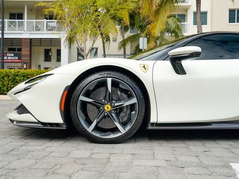 Used 2023 Ferrari SF90 Stradale image 13