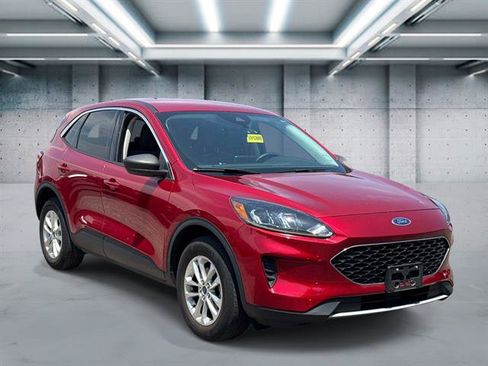 Used 2022 Ford Escape SE w/ Cold Weather Package AWD/4WD image 23