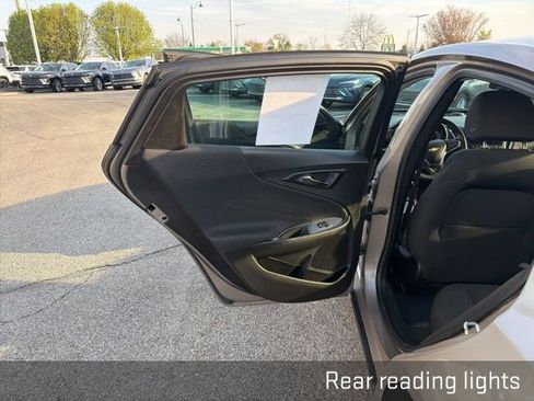 Used 2024 Chevrolet Malibu LT image 23