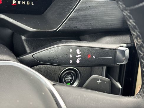 Used 2025 GMC Acadia Elevation image 26