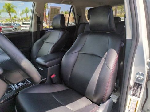 Used 2016 Toyota 4Runner TRD Pro AWD/4WD image 11