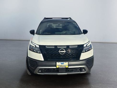 Used 2023 Nissan Pathfinder Rock Creek image 2