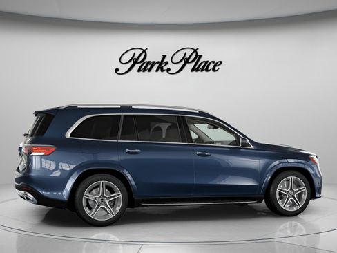 New 2026 Mercedes-Benz GLS 450 4MATIC image 26