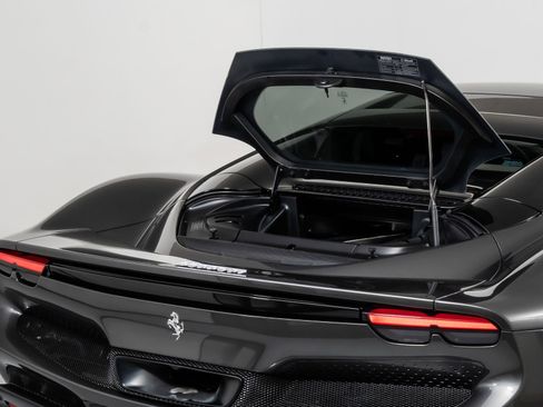 Used 2023 Ferrari 296 GTS RWD image 16