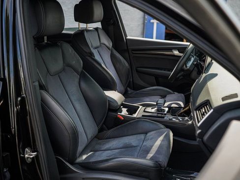 Used 2023 Audi SQ5 Premium w/ Convenience Package image 24