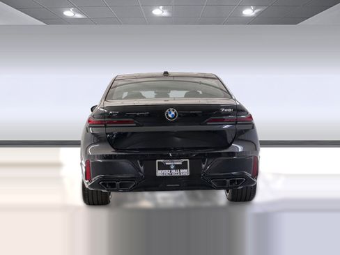 New 2025 BMW 760i xDrive AWD/4WD image 10